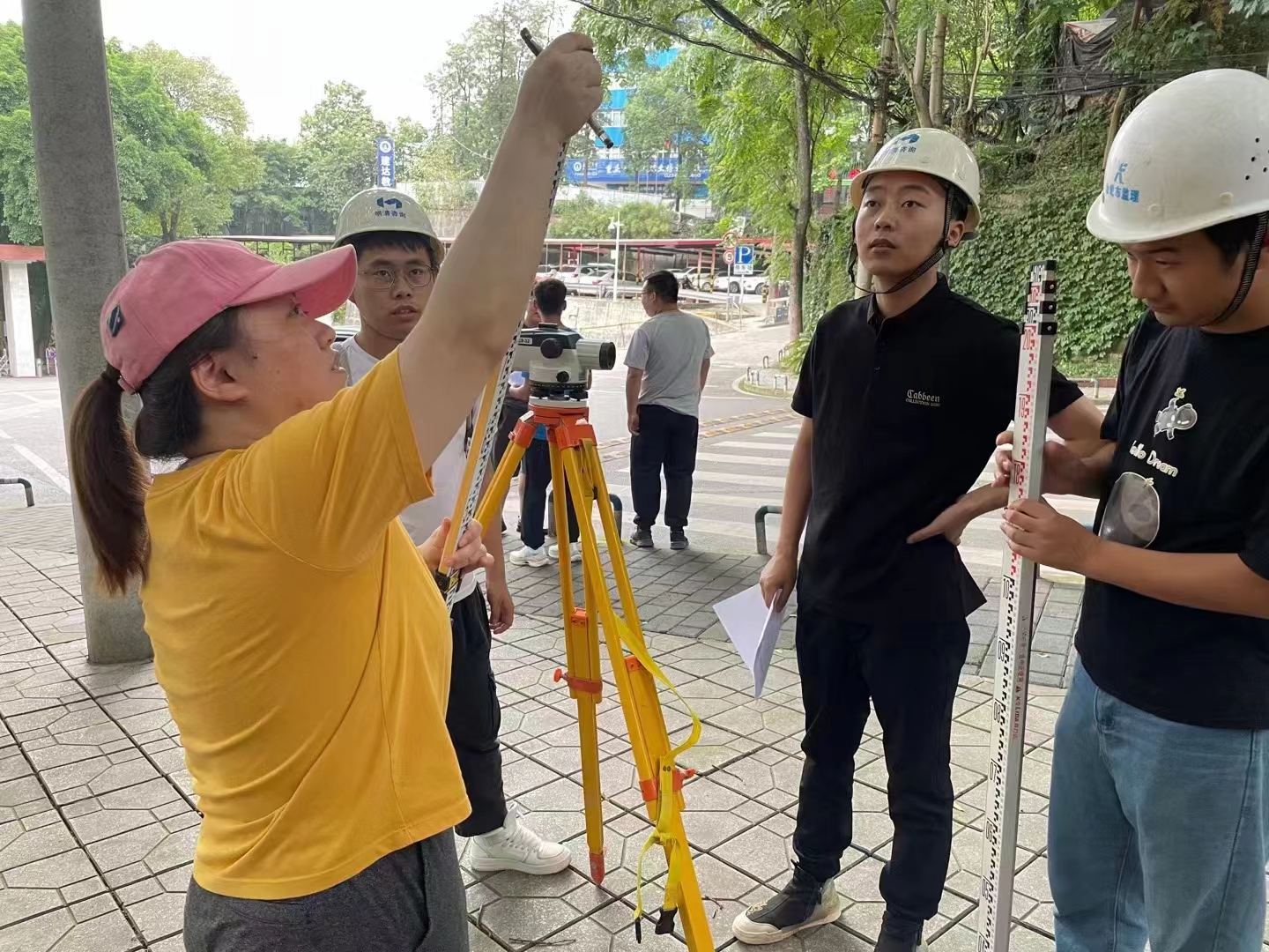 没有基础的施工员需要学习哪些内容？